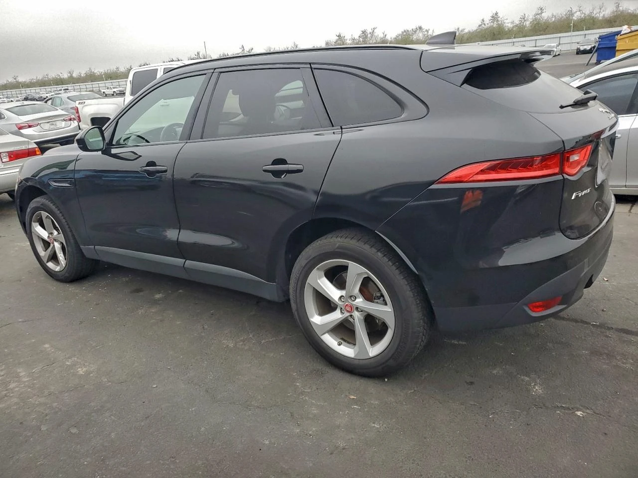 Jaguar F-PACE PREMIUM* CARFAX* АВТОЛИЗИНГ - изображение 3
