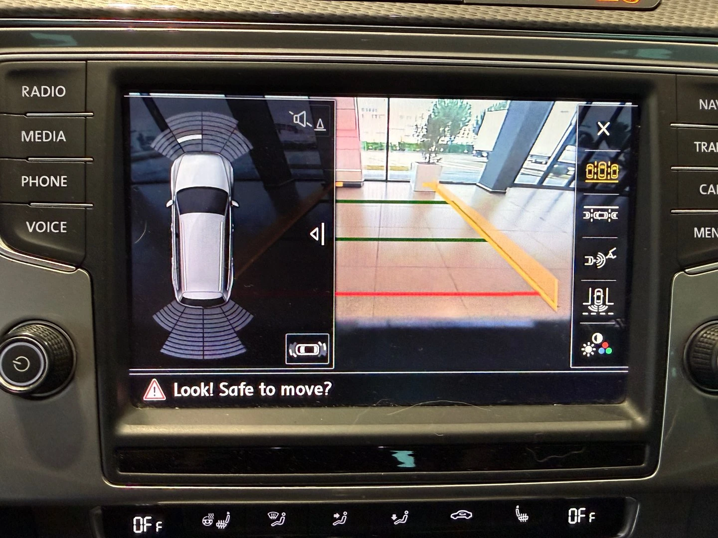 VW Tiguan 2.0 TDI SCR DSG 4MO Highline | Mobile.bg � ����������� 14