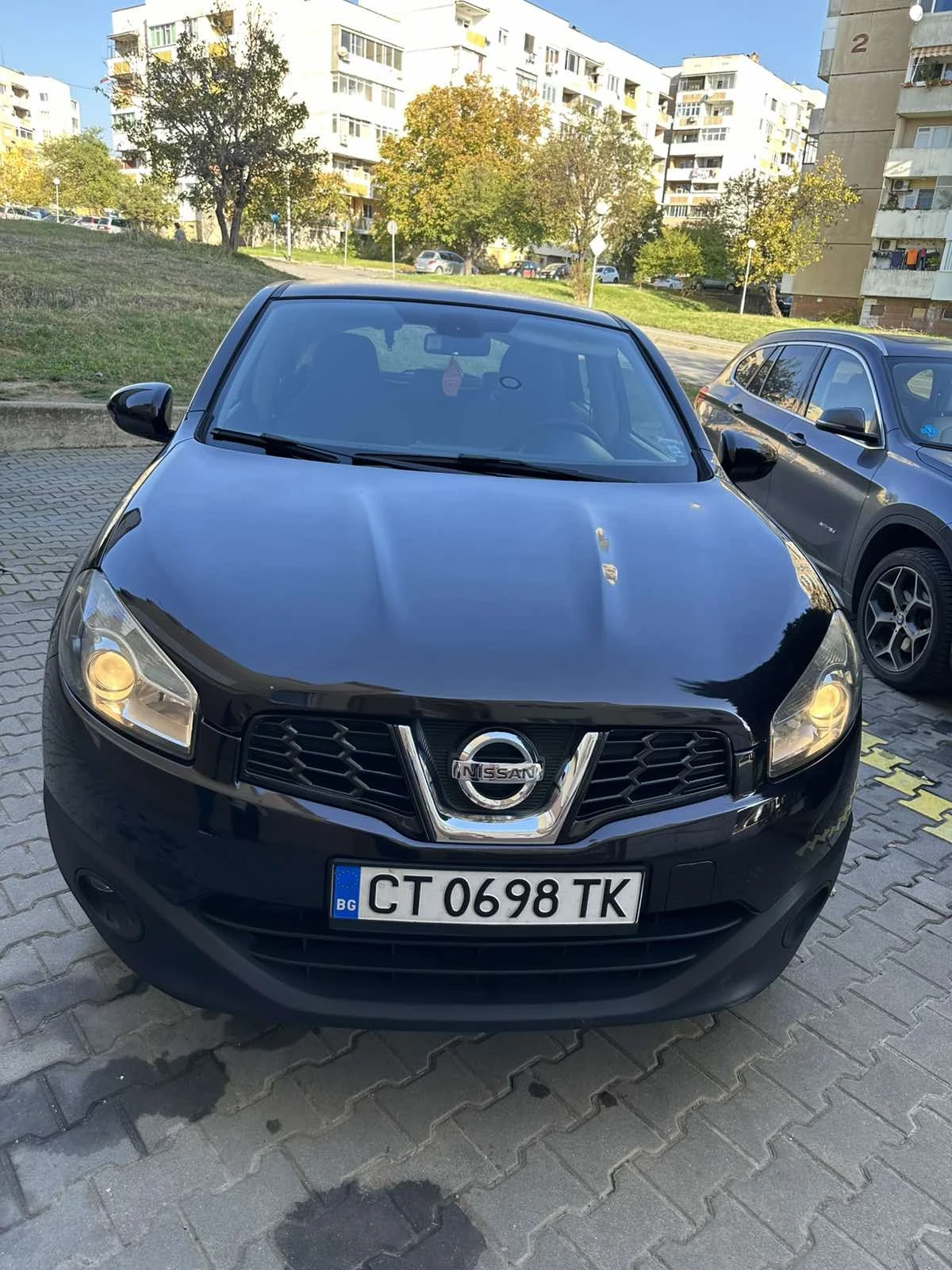 Nissan Qashqai 1.6, снимка 3 - Автомобили и джипове - 54006012