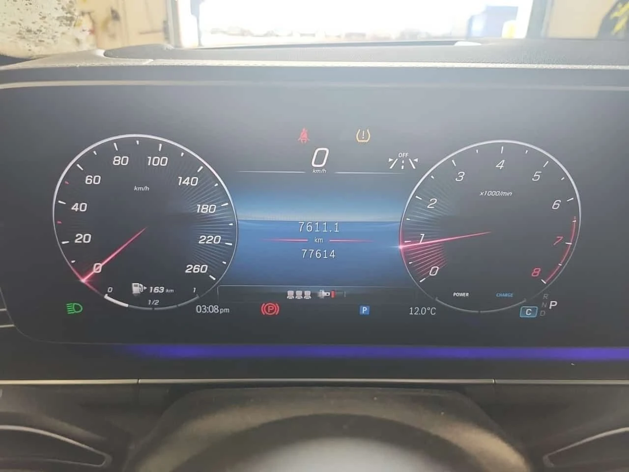 Mercedes-Benz GLE 350 AMG Line * Burmester * 360 * Панорама * CARFAX * , снимка 6 - Автомобили и джипове - 54038473