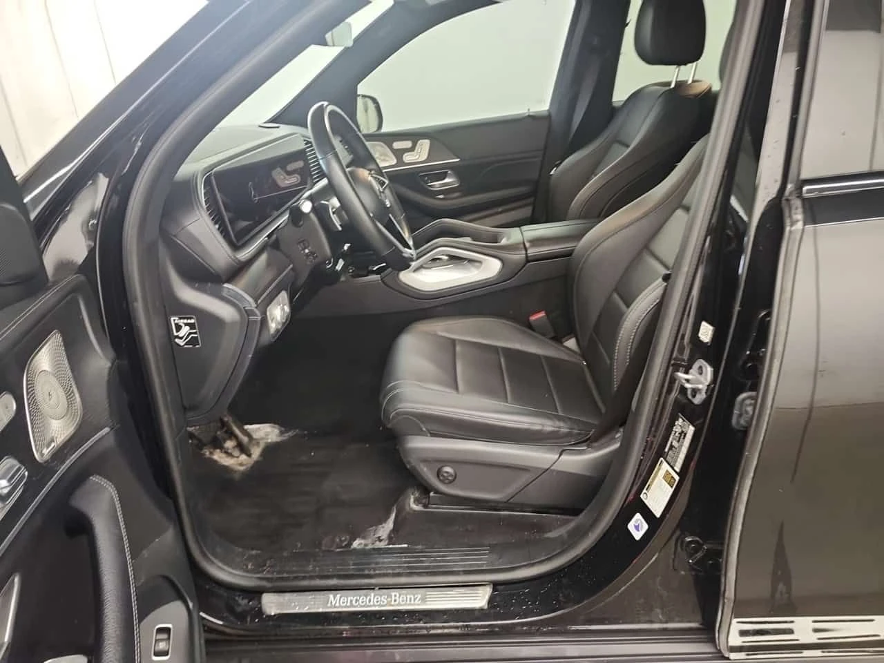 Mercedes-Benz GLE 350 AMG Line * Burmester * 360 * Панорама * CARFAX * , снимка 9 - Автомобили и джипове - 54038473