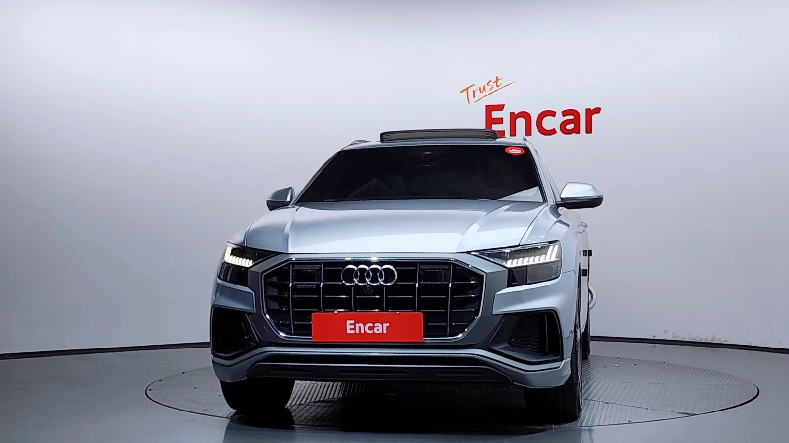 Audi Q8 3.0TDI Quattro Premium, FULL, снимка 3 - Автомобили и джипове - 55200669