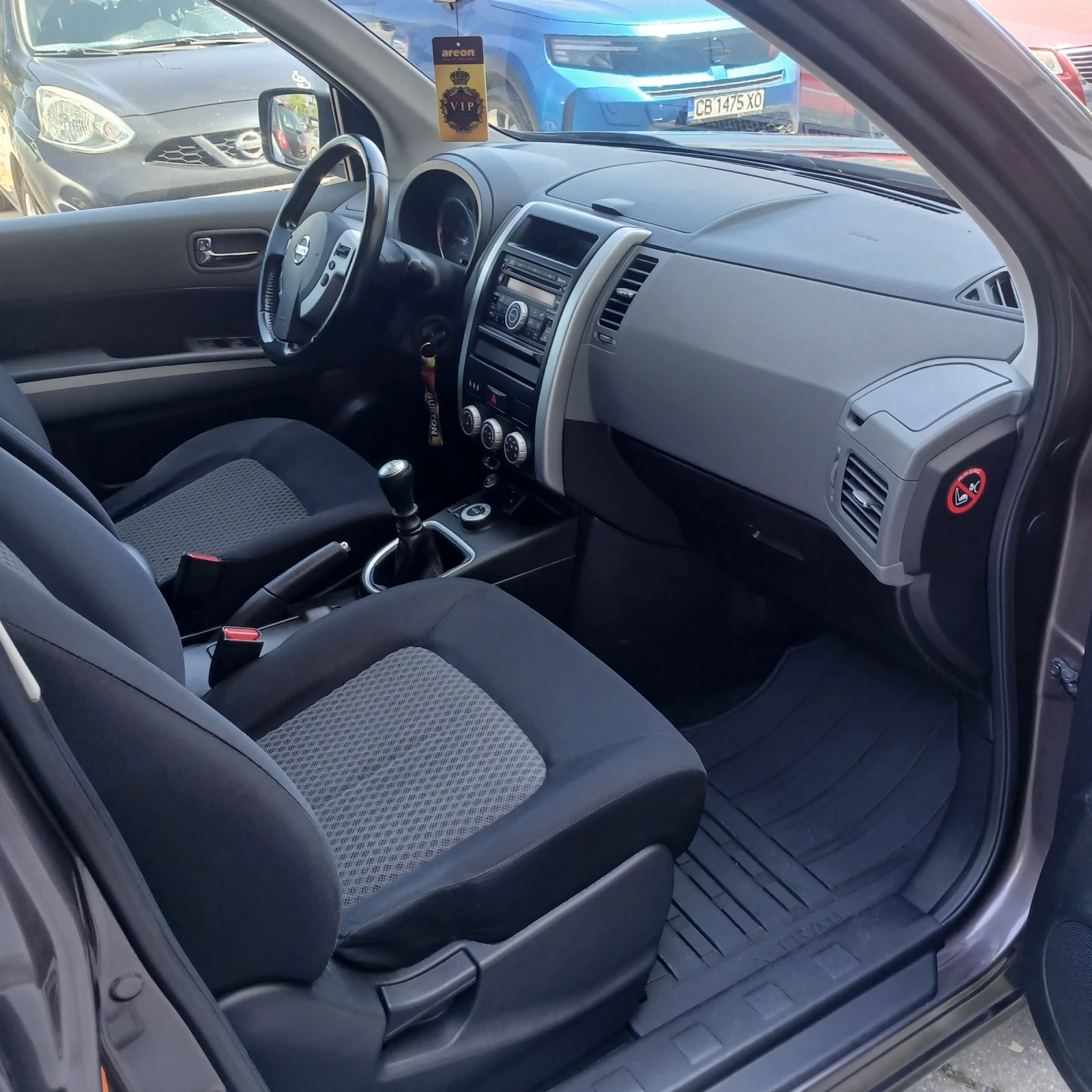 Nissan X-trail 6 СКОРОСТИ 4х4 , снимка 12 - Автомобили и джипове - 55507026