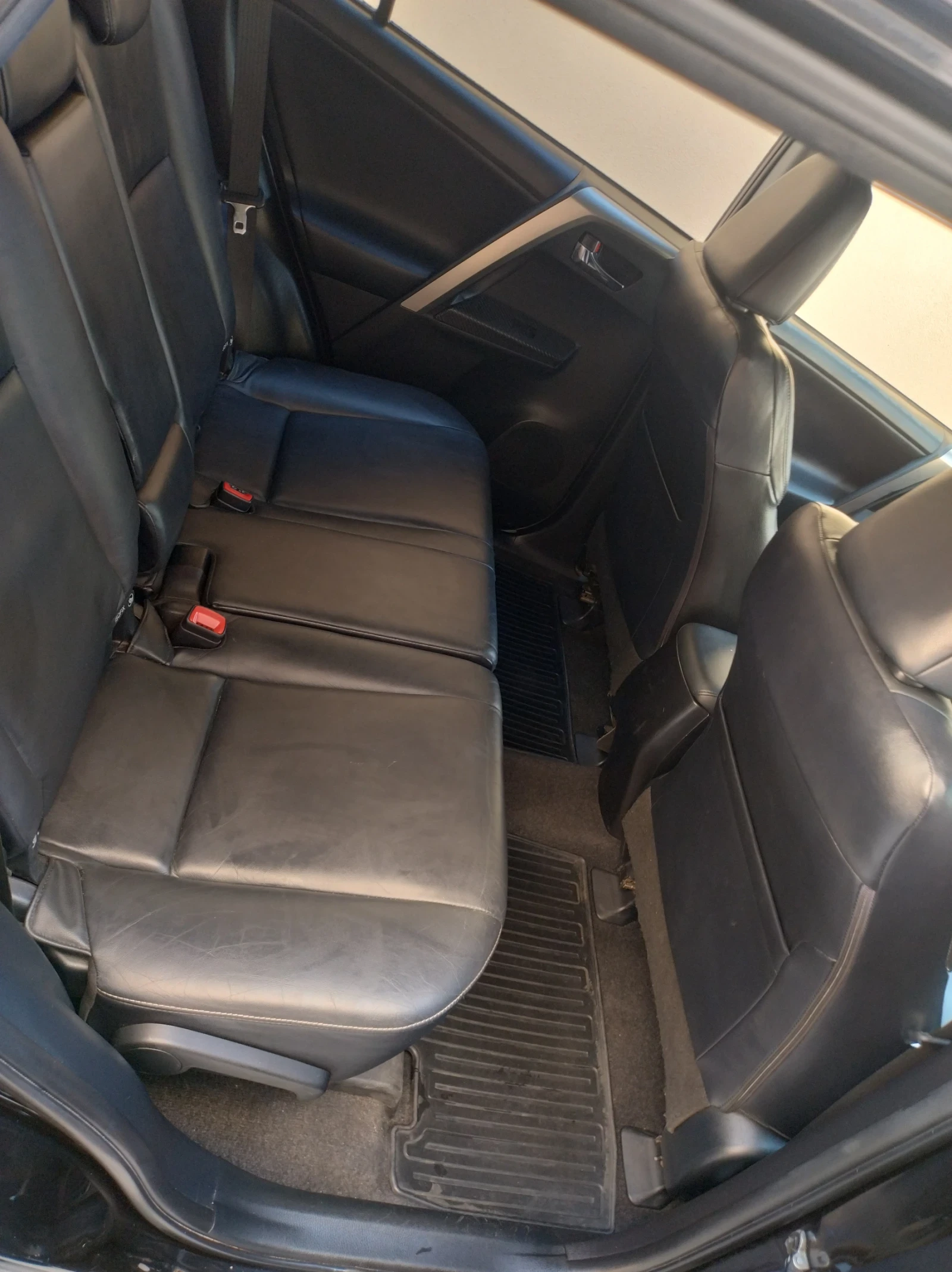 Toyota Rav4 2.0 бензин, 150к.с., снимка 9 - Автомобили и джипове - 55530318