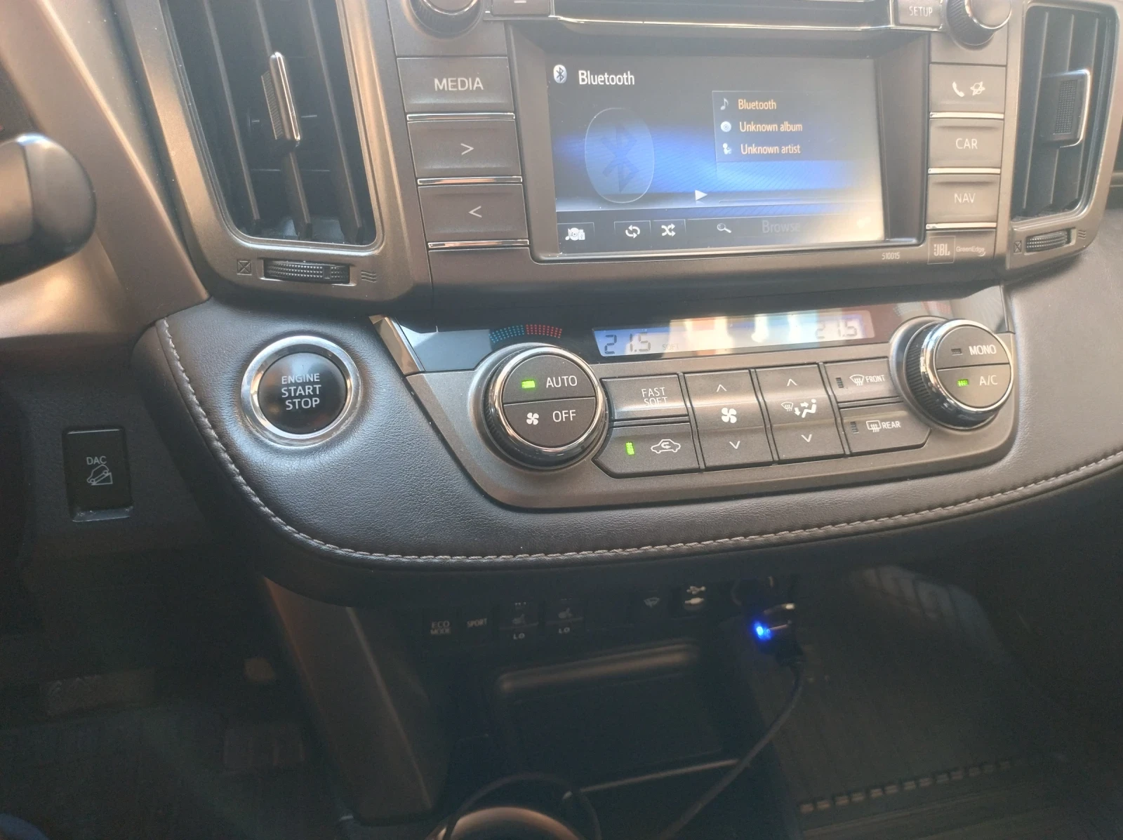 Toyota Rav4 2.0 бензин, 150к.с., снимка 11 - Автомобили и джипове - 55530318