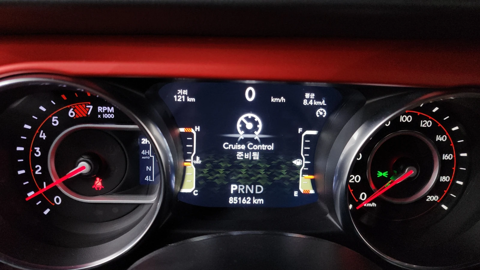 Jeep Wrangler 2.0* BLIND SPOT* ПОДГРЕВ ВОЛАН* КРАЙНА ЦЕНА, снимка 8 - Автомобили и джипове - 55594958