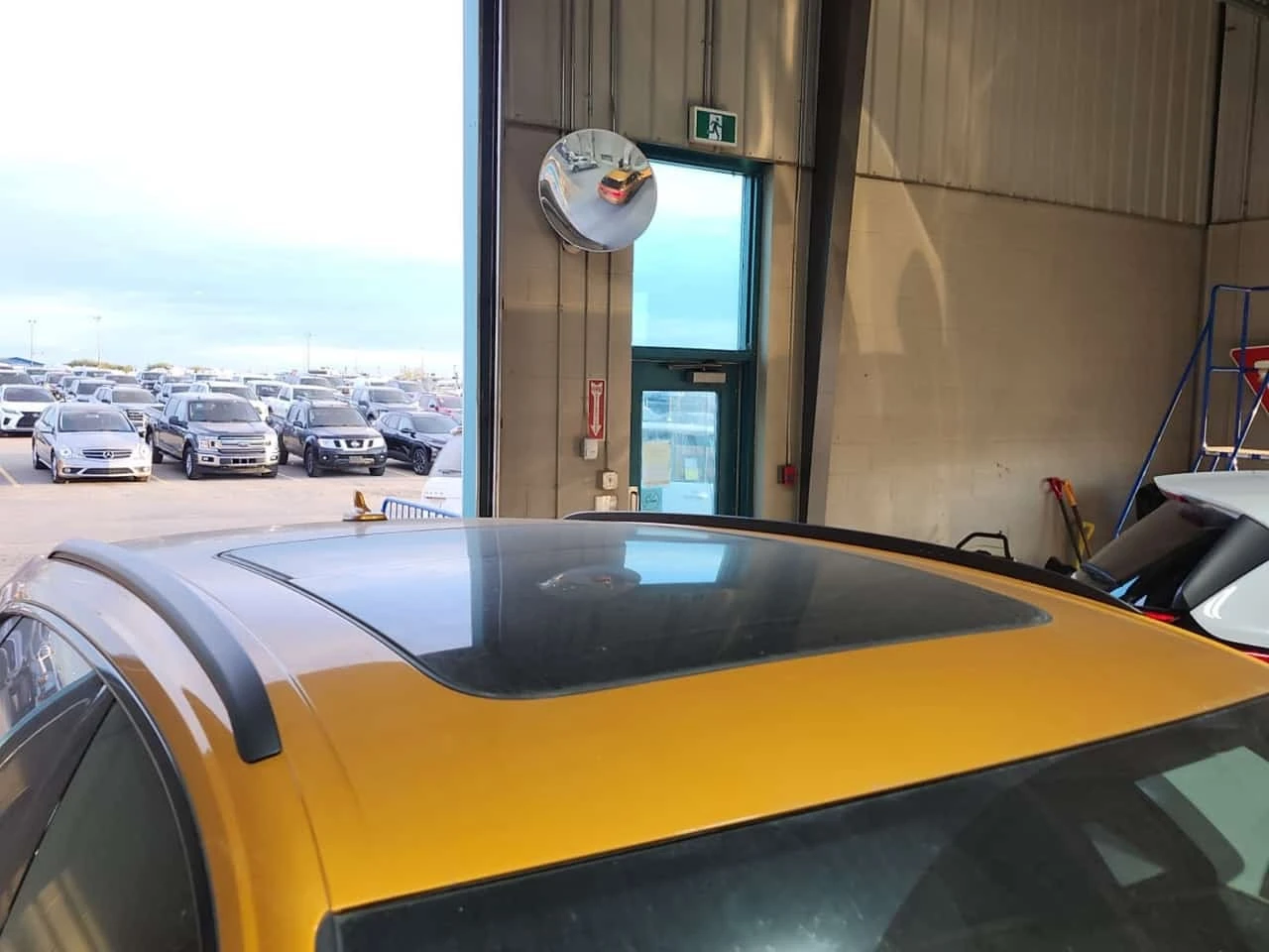 Audi Q8 PROGRESSIV/ПОДГРЕВ/ОБДУХ/ПАНО/CARFAX, снимка 7 - Автомобили и джипове - 56299984