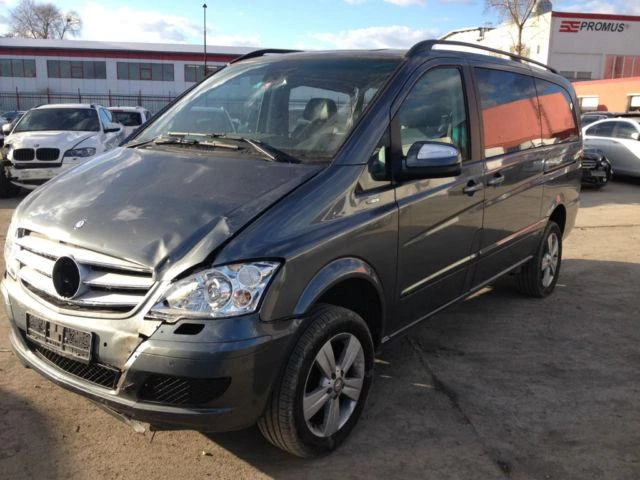 Mercedes-Benz Vito 8+ 1 кожен салон, снимка 1 - Бусове и автобуси - 47090581