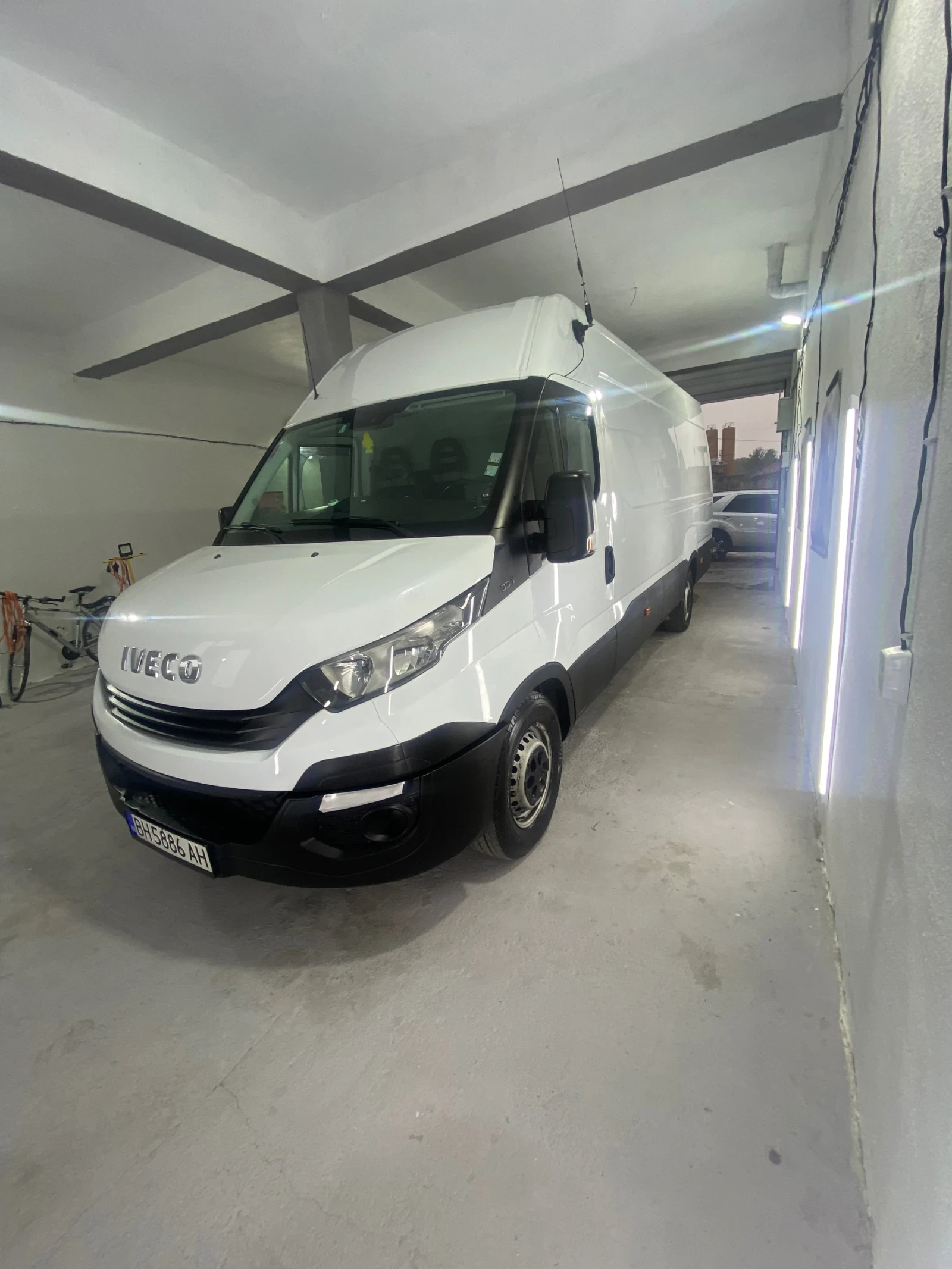 Iveco Daily 2.3, снимка 5 - Бусове и автобуси - 55894328