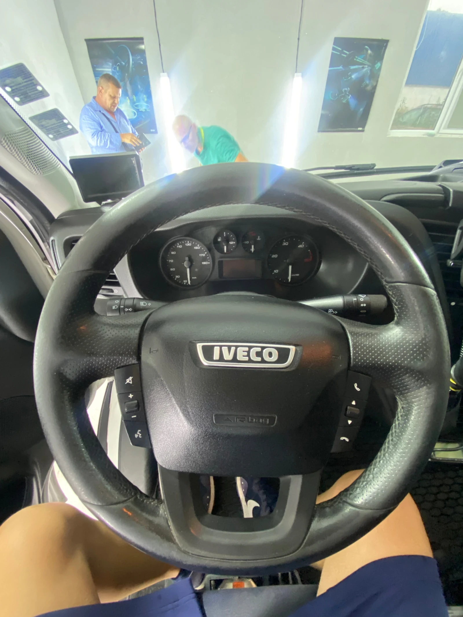 Iveco Daily 2.3, снимка 6 - Бусове и автобуси - 55894328