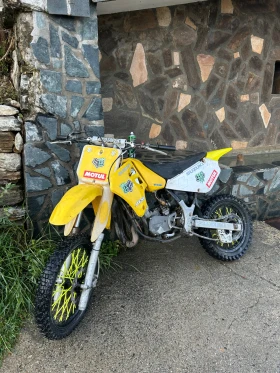 Suzuki Rm