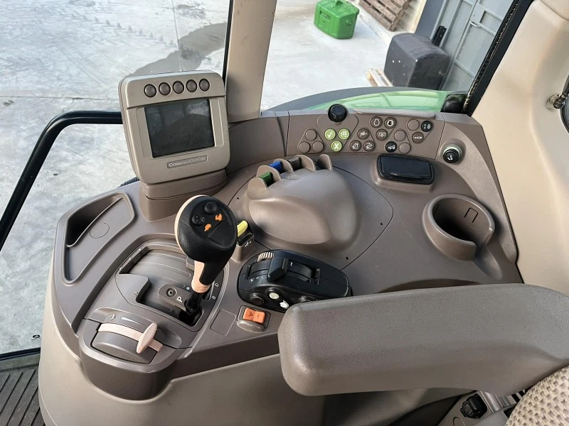 Трактор John Deere 7530 Premium, снимка 16 - Селскостопанска техника - 43830013