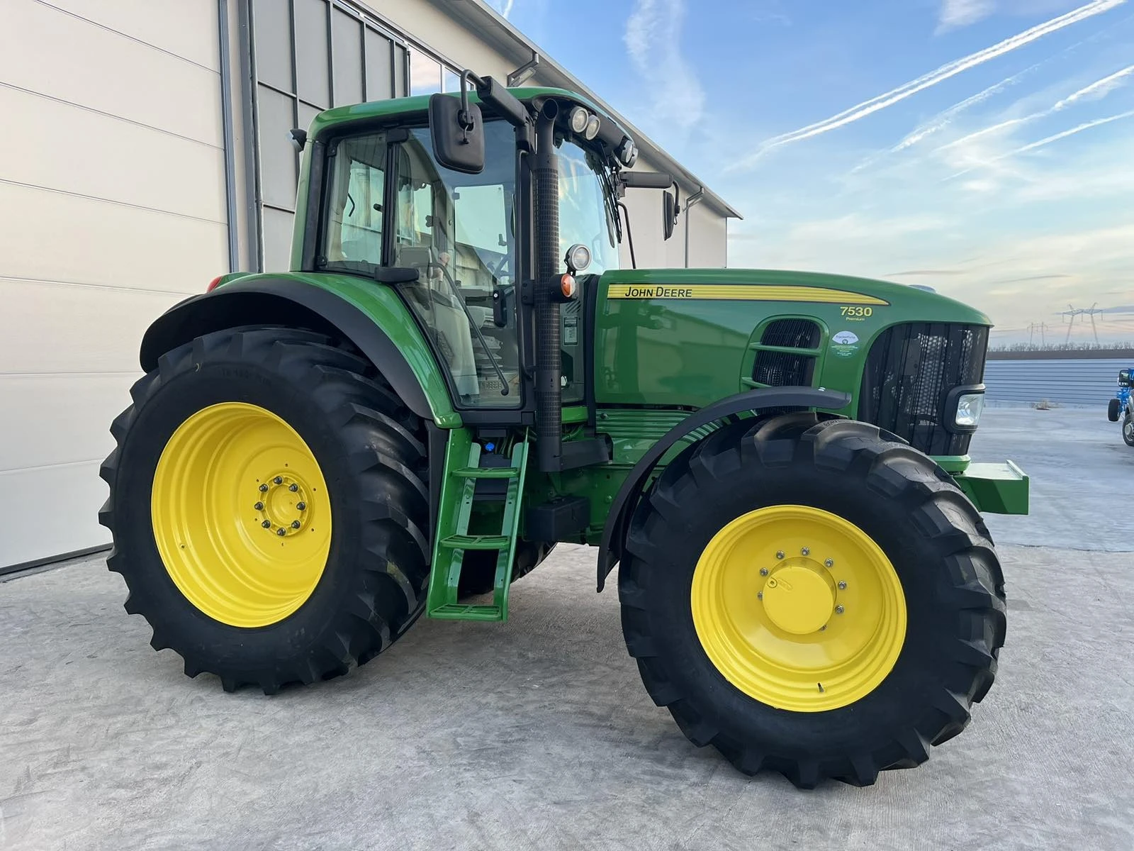 Трактор John Deere 7530 Premium - изображение 2