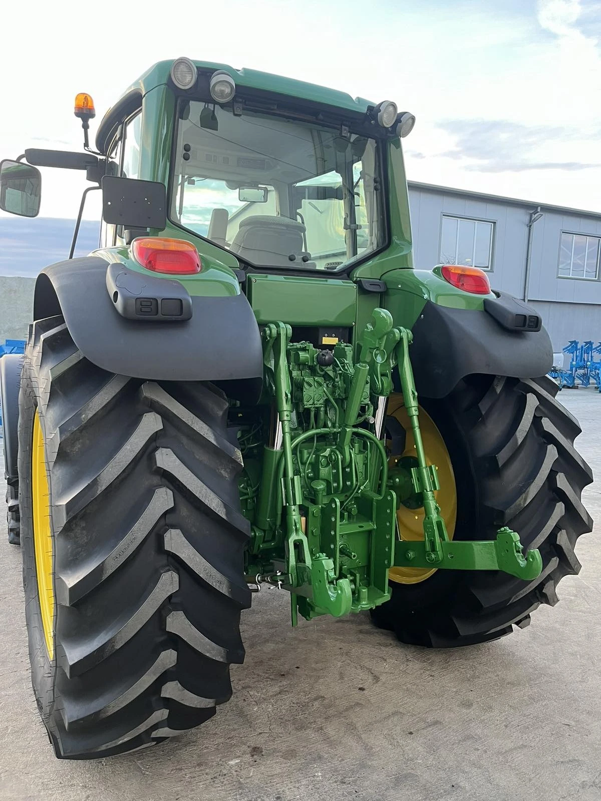 Трактор John Deere 7530 Premium - изображение 4