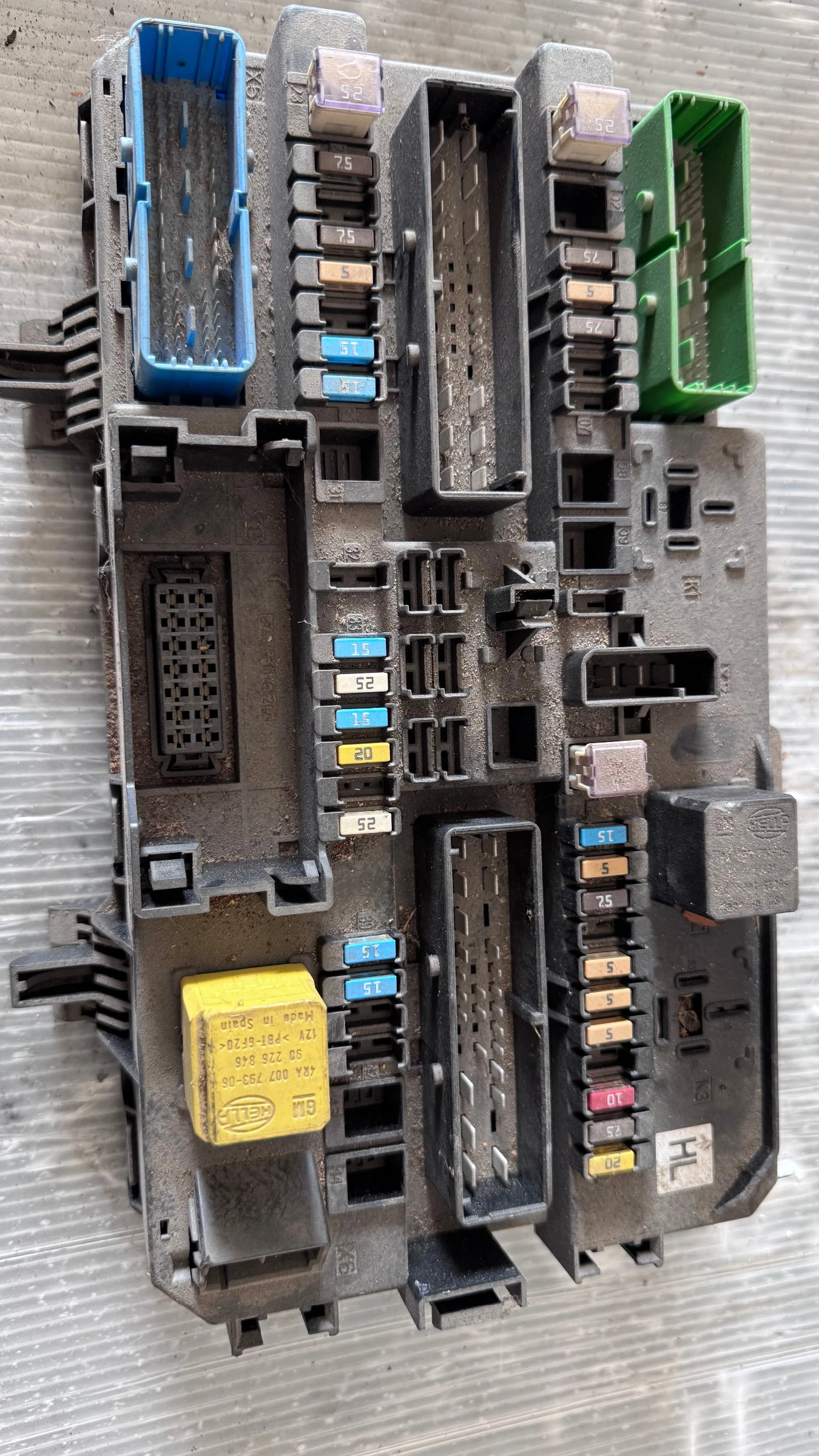   (  BSI / BSM )  Opel Zafira - 13206763 / 5DK008669-72 | Mobile.bg   1