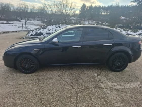 Alfa Romeo 159 1.9 JTDM Италия, снимка 2