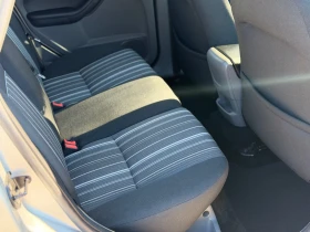 Ford Focus 2.0I 16v* Facelift, снимка 12
