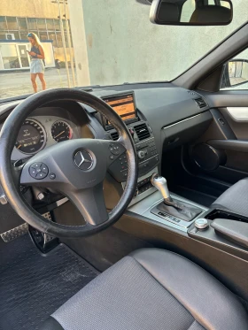 Mercedes-Benz C 200 AMG, снимка 6