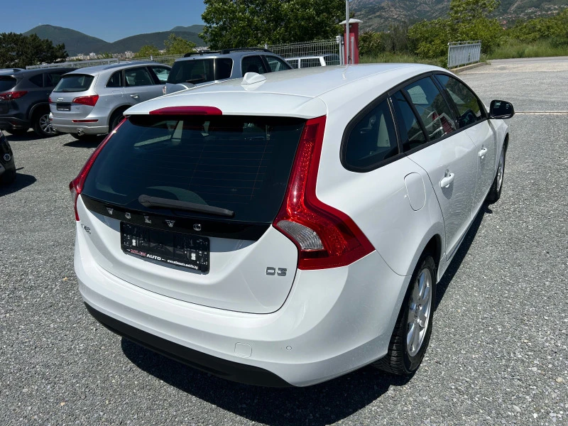 Volvo V60 (KATO НОВА), снимка 6 - Автомобили и джипове - 45782621