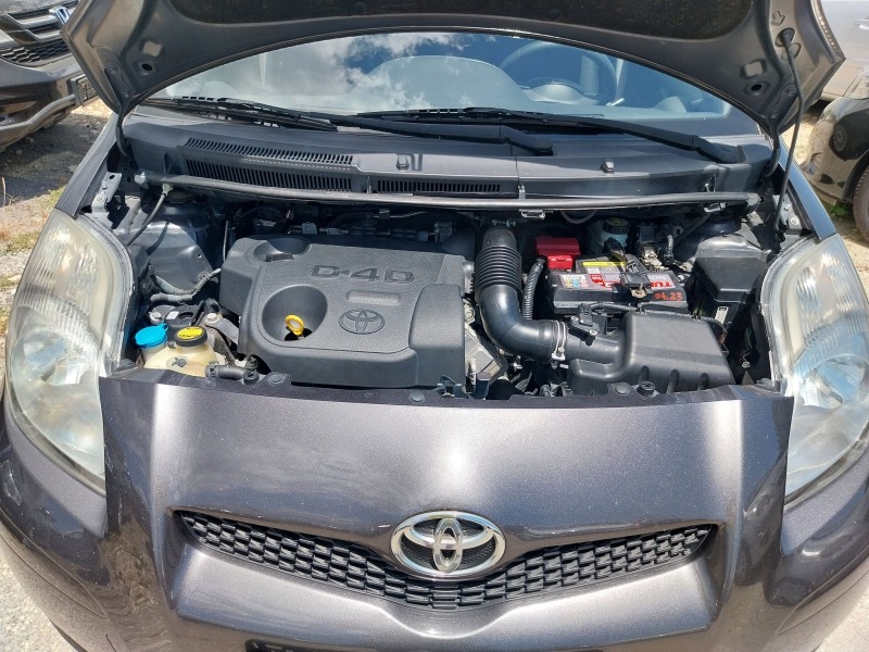 Toyota Yaris 1.4 D4D , EURO 5, снимка 17 - Автомобили и джипове - 46375482