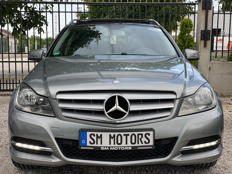 Mercedes-Benz C 250 Avantgarde/PANO/NAVI/Harman/Kardon, снимка 1 - Автомобили и джипове - 46391498