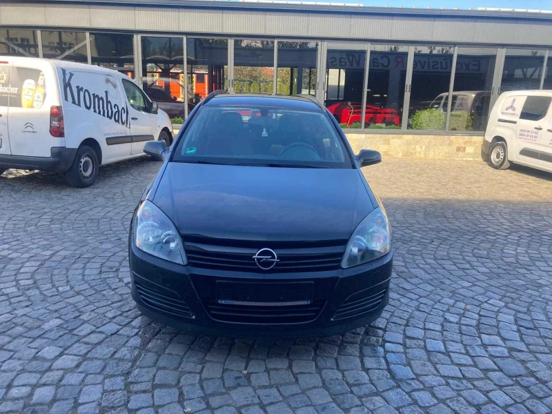 Opel Astra 1, 7 дизел , снимка 2 - Автомобили и джипове - 47695350