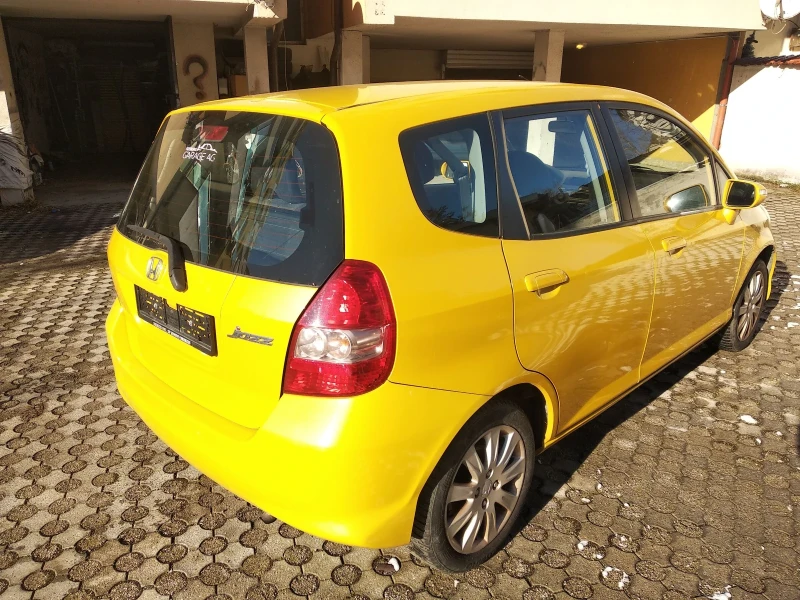 Honda Jazz 1.4 Швейцария, снимка 14 - Автомобили и джипове - 48648163