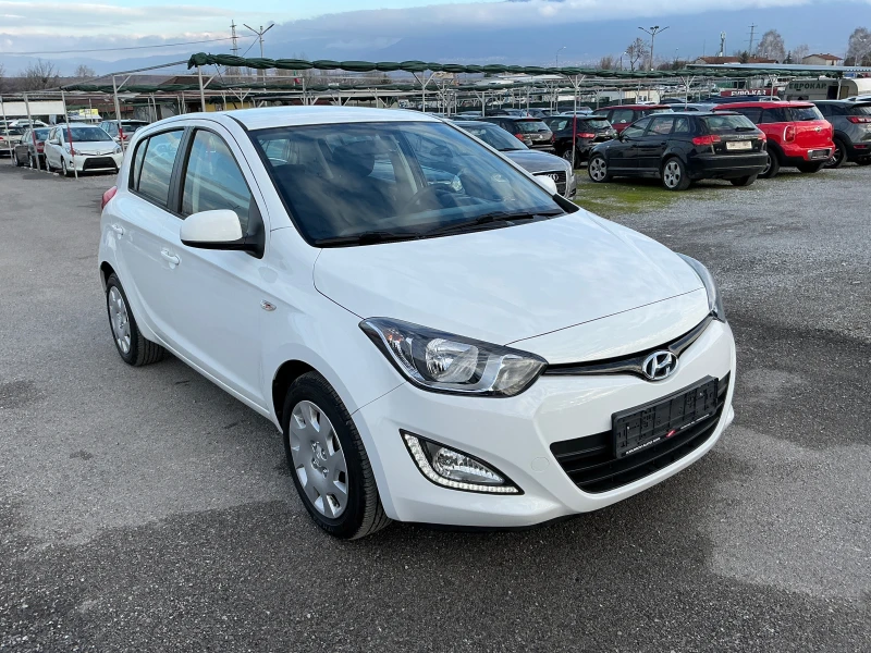 Hyundai I20 1.2 i, снимка 2 - Автомобили и джипове - 48315064