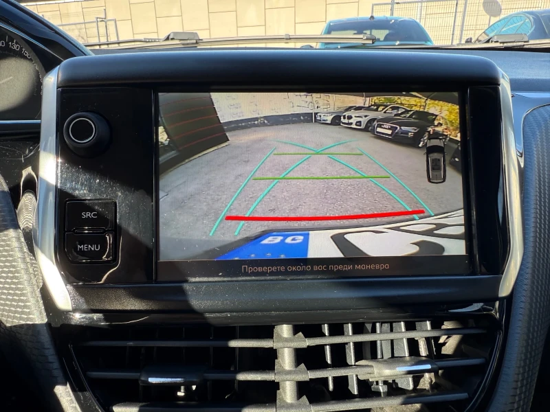 Peugeot 2008 1.2i Turbo, снимка 9 - Автомобили и джипове - 52120443