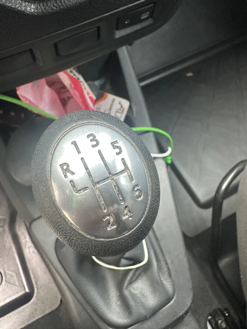 Dacia Dokker, снимка 8 - Автомобили и джипове - 52230727