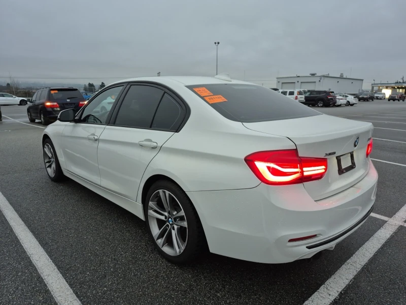 BMW 330 XDRIVE * * CARFAX * * АВТО КРЕДИТ * * , снимка 4 - Автомобили и джипове - 52774048