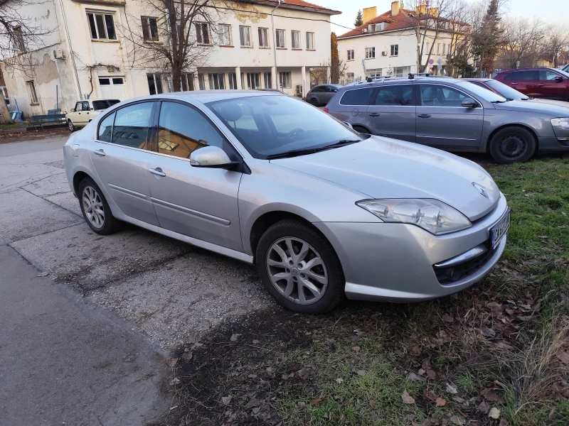 Renault Laguna 3, снимка 3 - Автомобили и джипове - 52891758