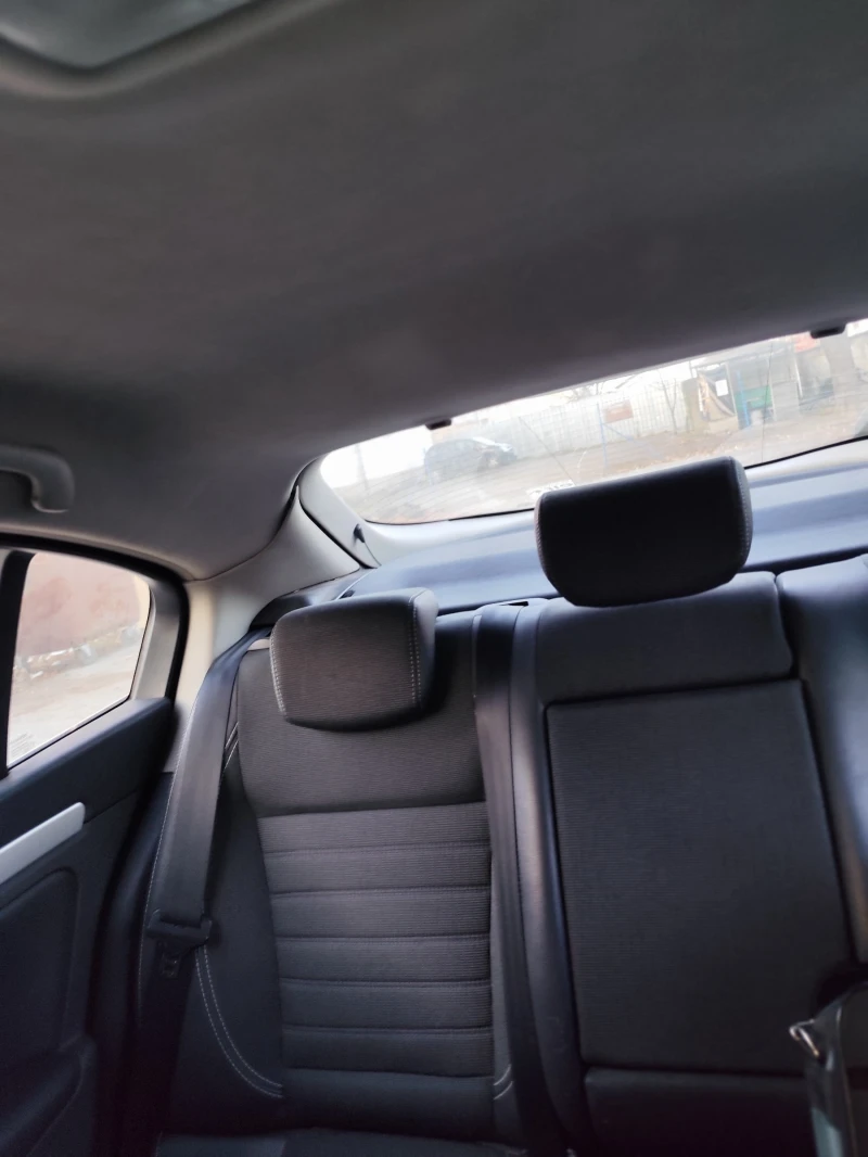 Renault Laguna 3, снимка 10 - Автомобили и джипове - 52891758