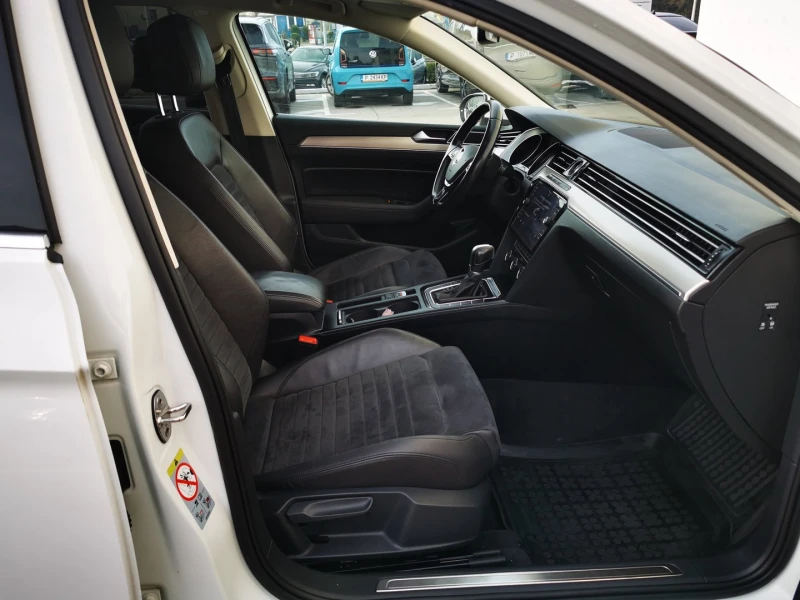 VW Passat 2.0 TDI BMT DSG Highline, снимка 6 - Автомобили и джипове - 53494402