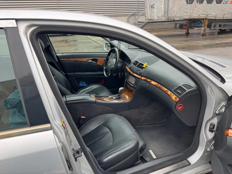 Mercedes-Benz E 280 CDI, снимка 9 - Автомобили и джипове - 53212688