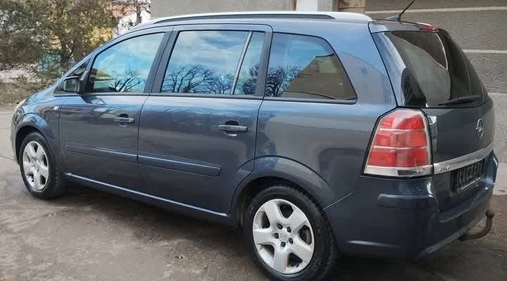 Opel Zafira 1.6/105к.с., снимка 3 - Автомобили и джипове - 49578617