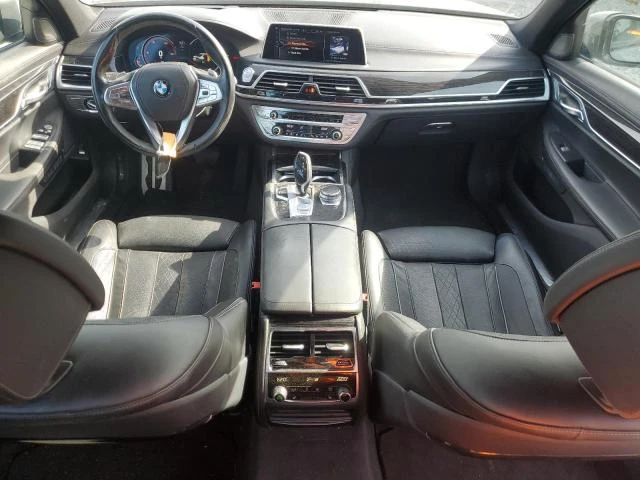 BMW 750 M* SPORT* ДИГИТАЛНО* ТАБЛО* ПОДГРЕВ* КАМЕРА* КЕЙЛЕ - изображение 7