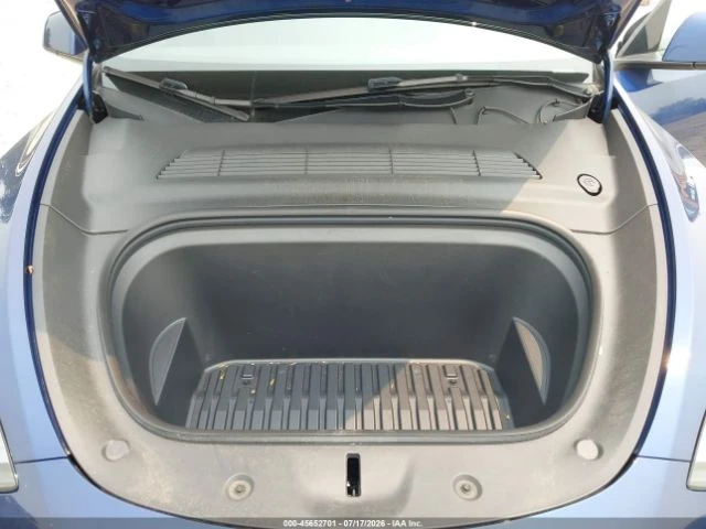 Tesla Model Y Long Range* Dual Motor* КОЖА* ПОДГРЕВ* ОБДУХВАНЕ* , снимка 9 - Автомобили и джипове - 55821898