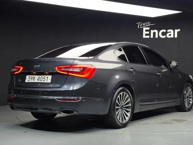 Kia K7  3.0 Luxury, снимка 2 - Автомобили и джипове - 56070395