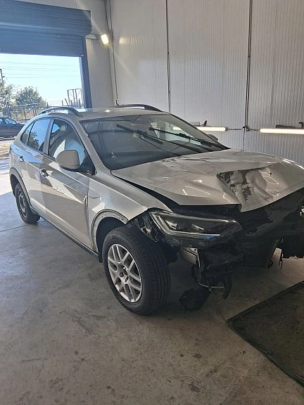 VW Taigo АВТОМАТ* * * ВСИЧКИ ЕКСТРИ, снимка 4 - Автомобили и джипове - 56244543