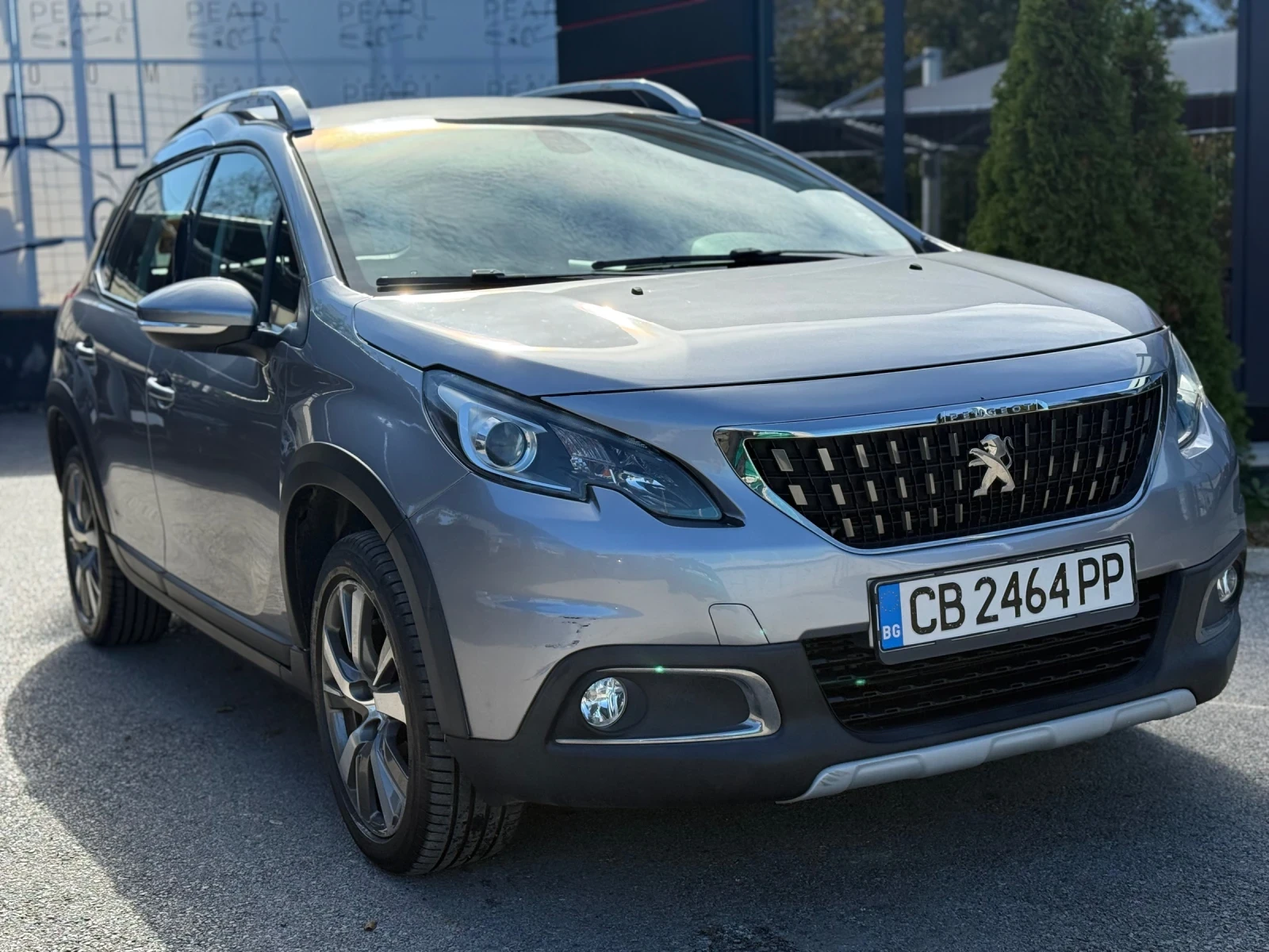 Peugeot 2008 1.2i Turbo, снимка 1