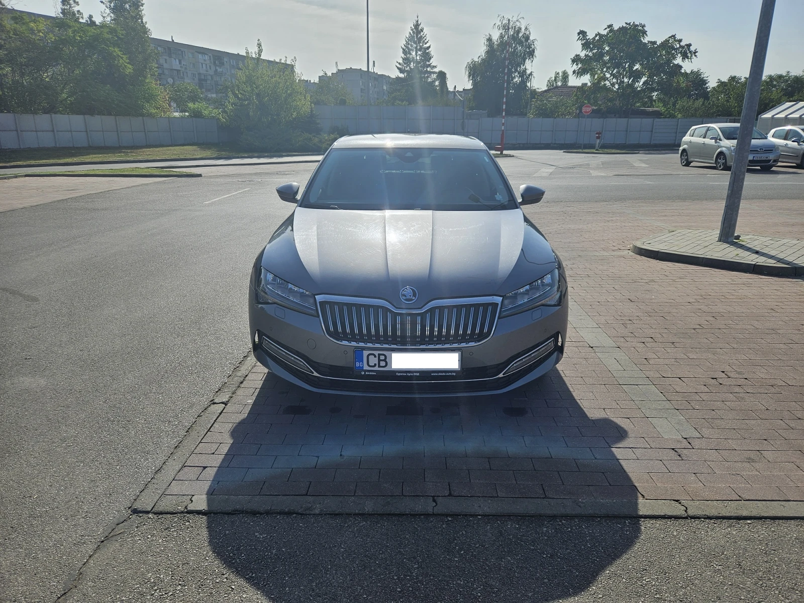 Skoda Superb 2.0 TSI - изображение 2