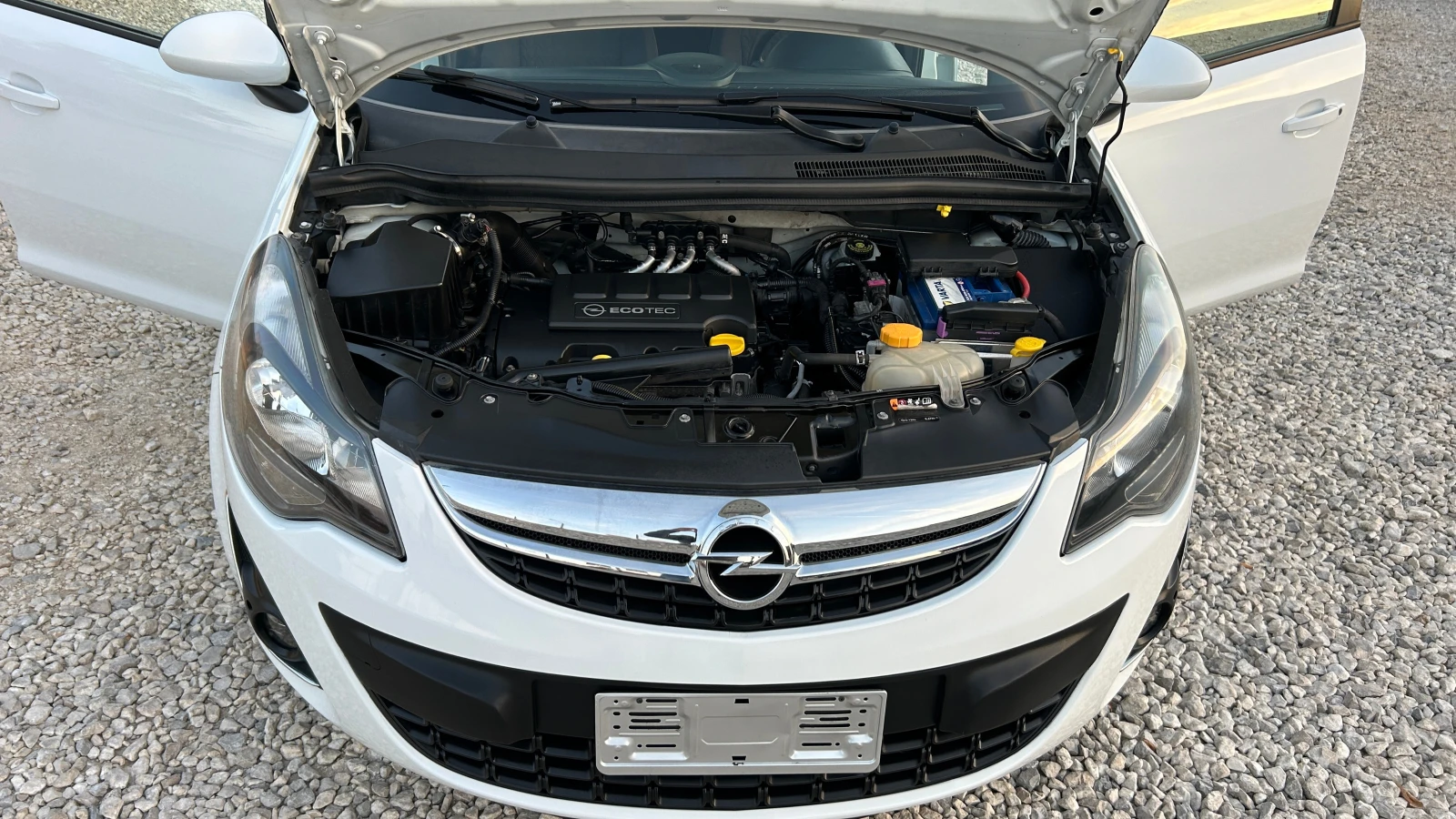 Opel Corsa 1.2-GPL-ГАЗ-EURO 5B-ВНОС ИТАЛИЯ - изображение 9