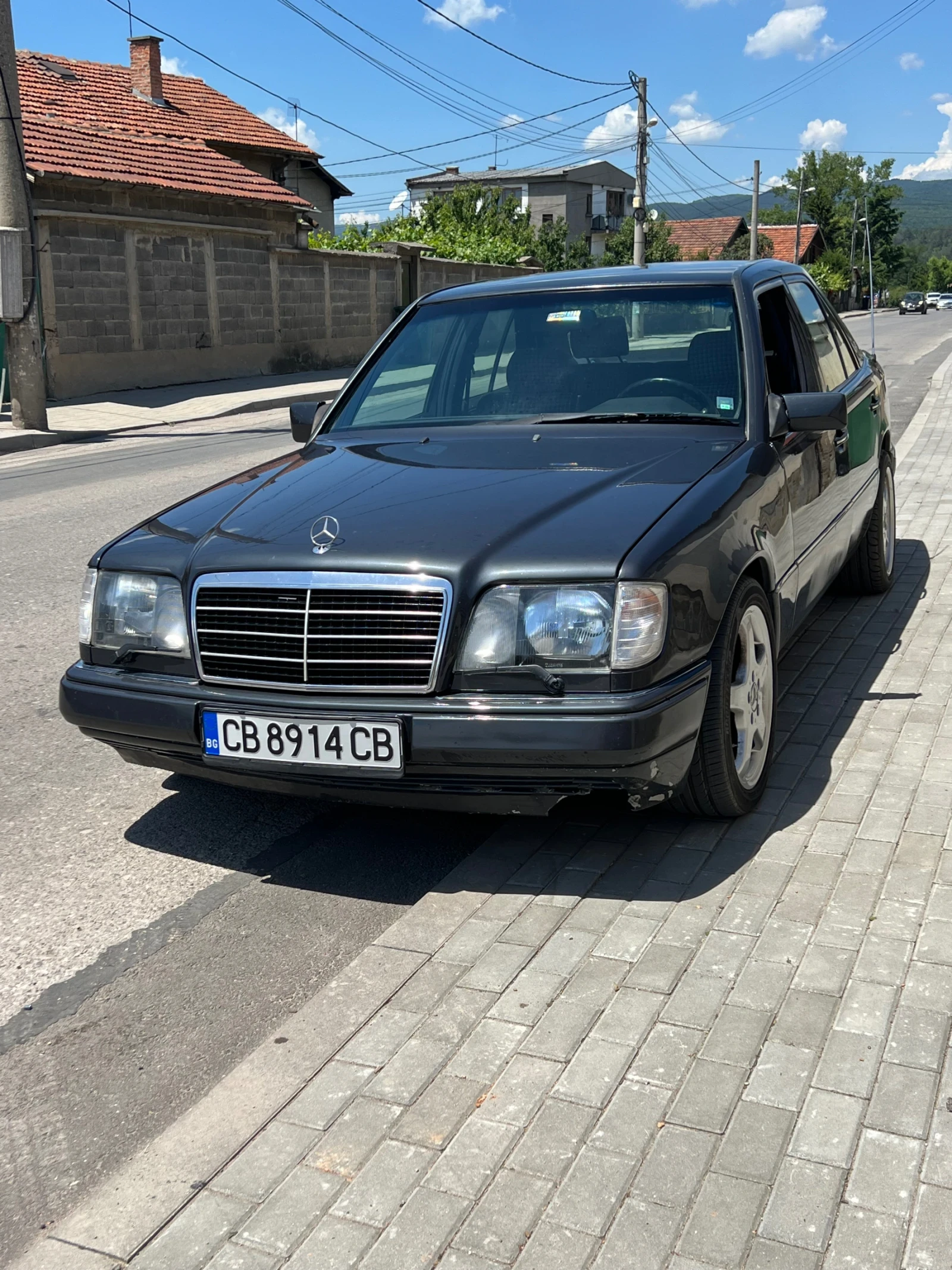 Mercedes-Benz E 300 E300D - изображение 2