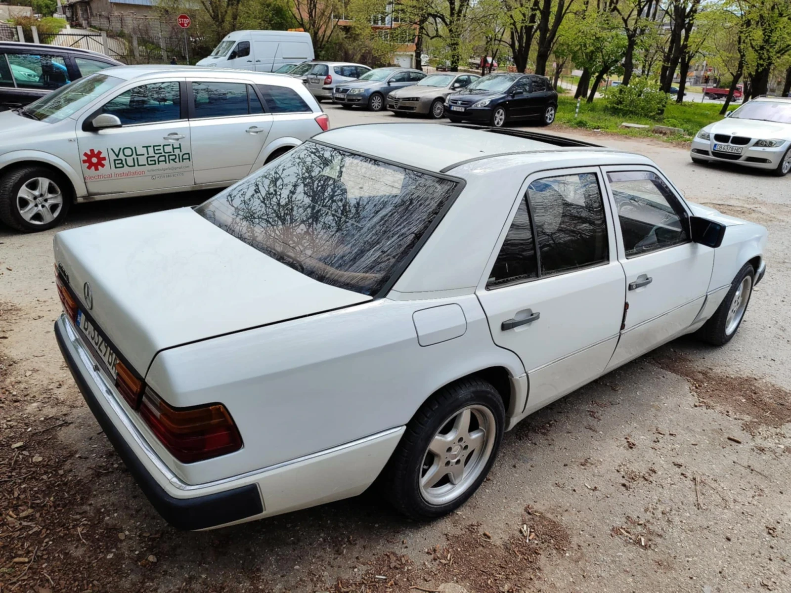 Mercedes-Benz 124 2.5D - изображение 3