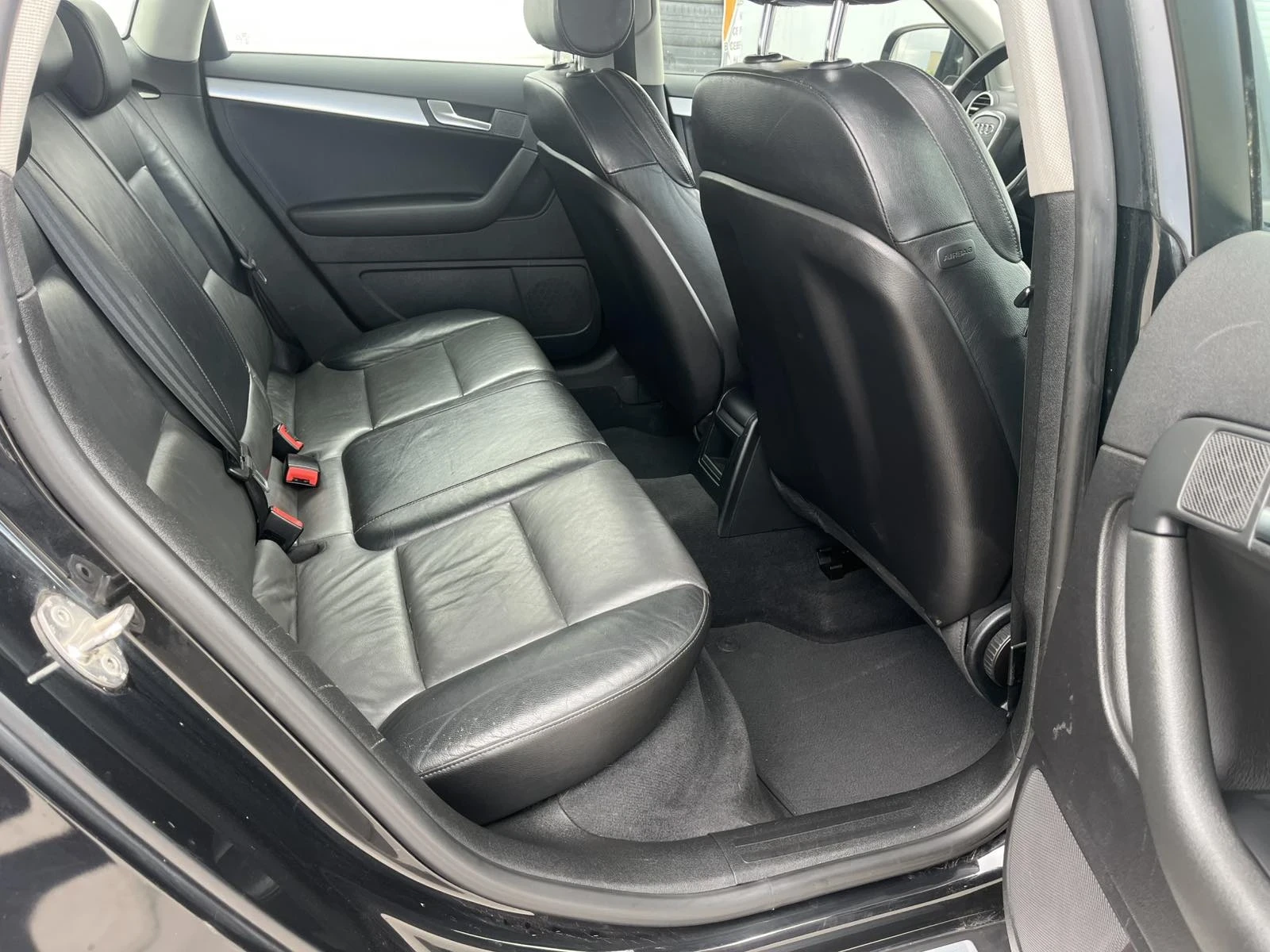 Audi A3 Tdi aut sline - изображение 4