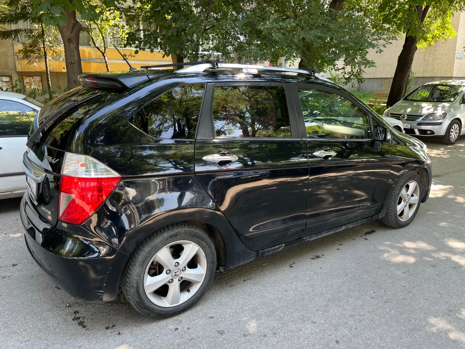 Honda Fr-v  - изображение 2