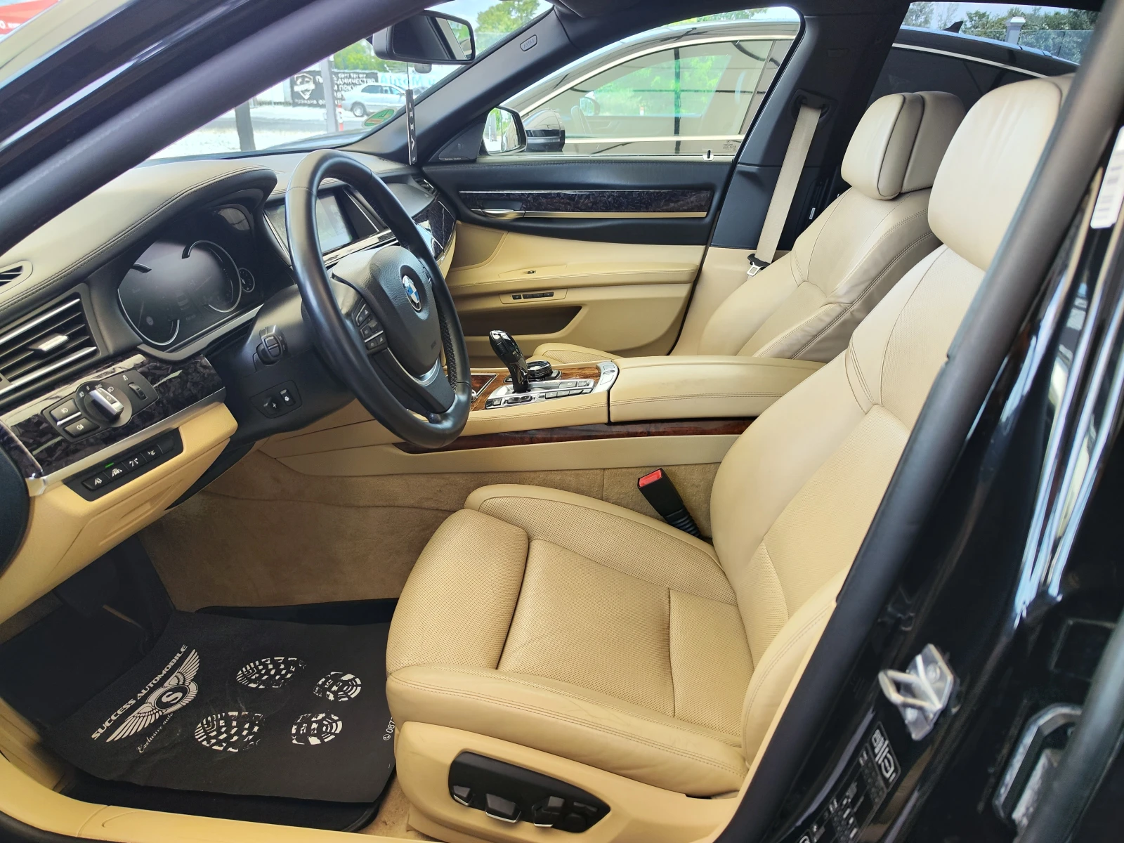 BMW 740 MPAK* 360CAM* CARBON* ALCANTAR* PODGREV* OBDUH* FA - изображение 5