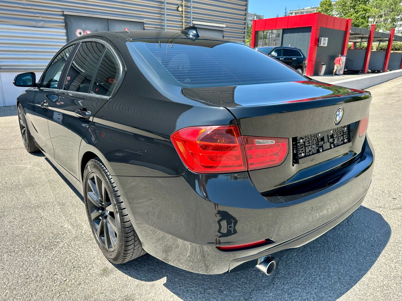 BMW 318 2.0 D * АВТОМАТ*  - изображение 5
