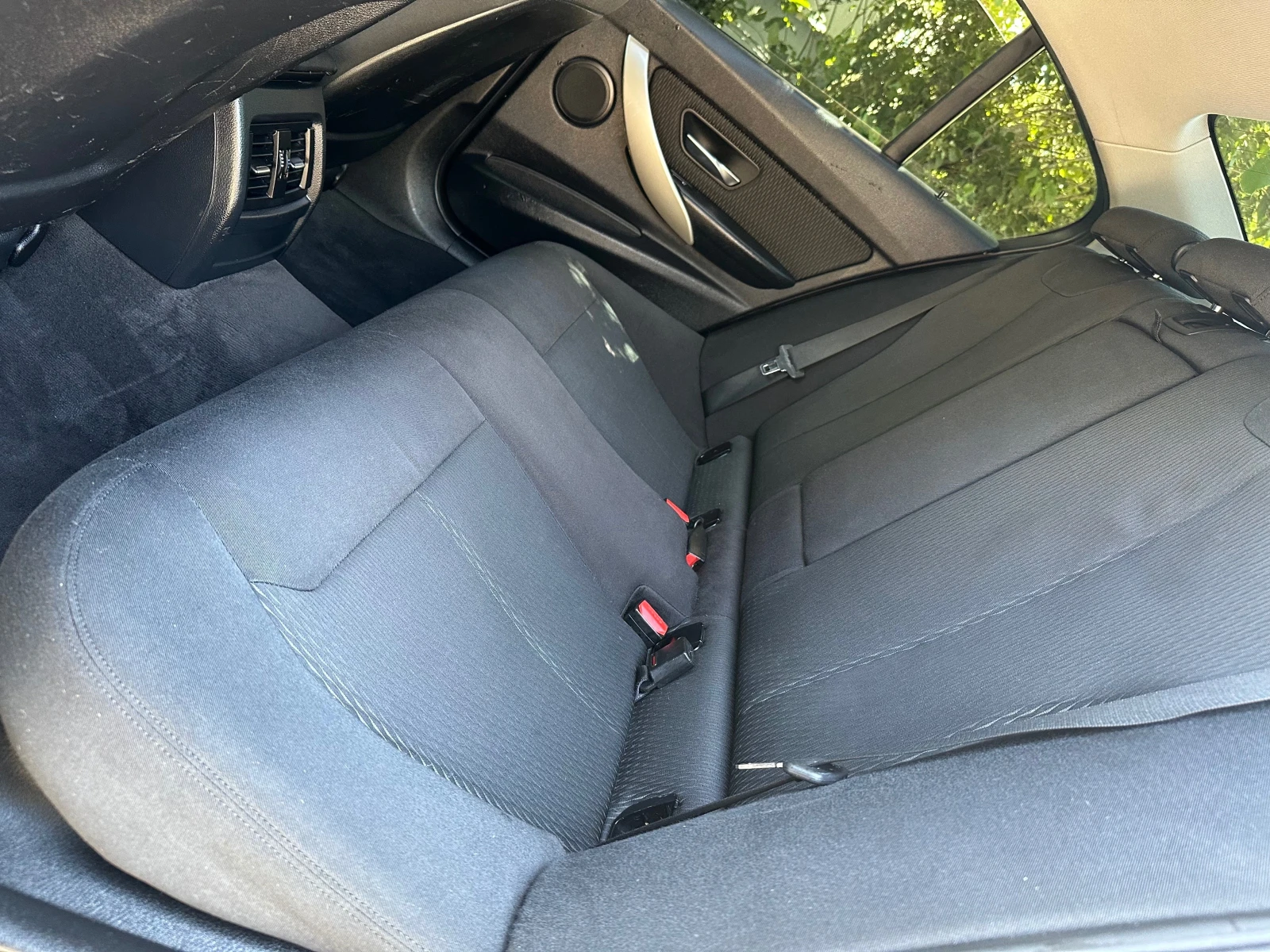 BMW 318 2.0 D * АВТОМАТ*  | Mobile.bg — изображение 12